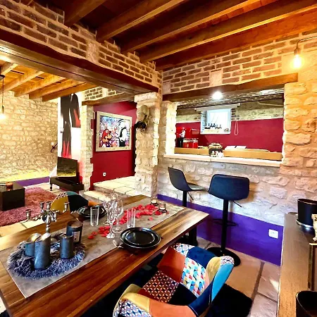 Holiday home Le Secret De *